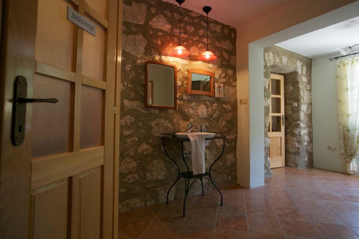 Abeona Mediterranean Villa Drivenik Eksteriør bilde