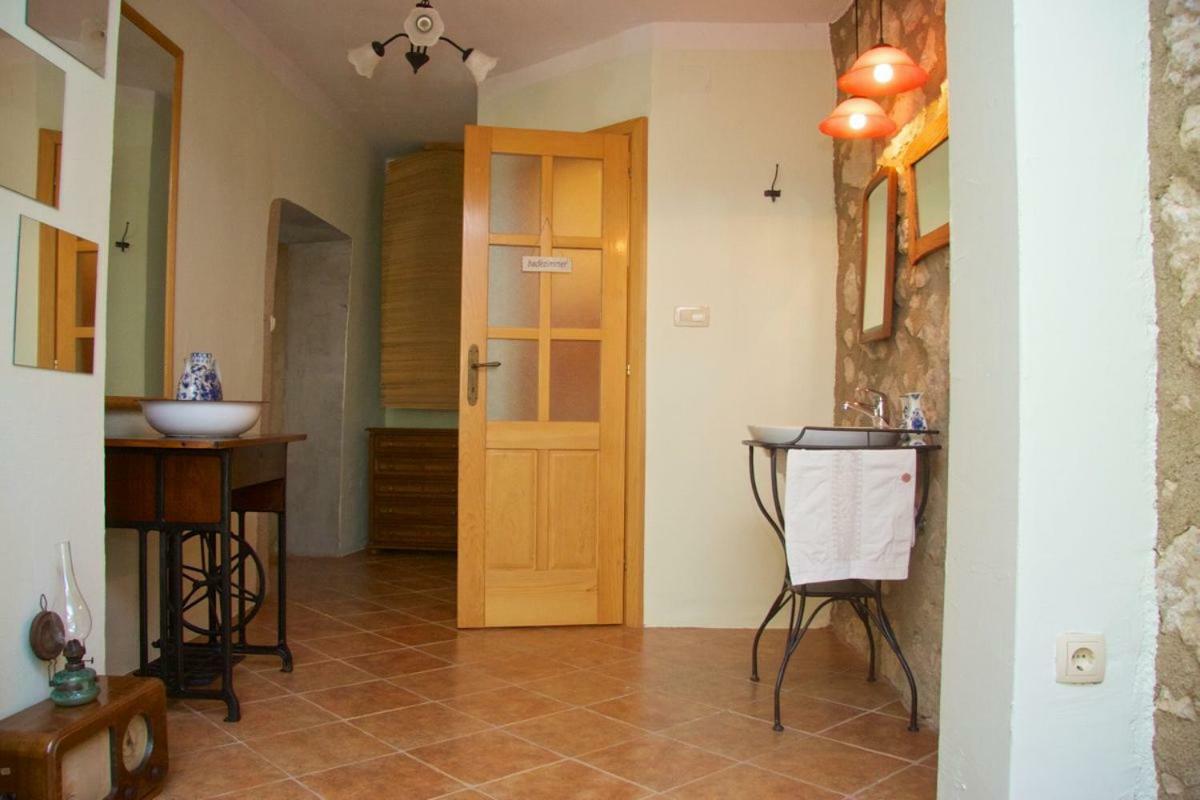 Abeona Mediterranean Villa Drivenik Eksteriør bilde